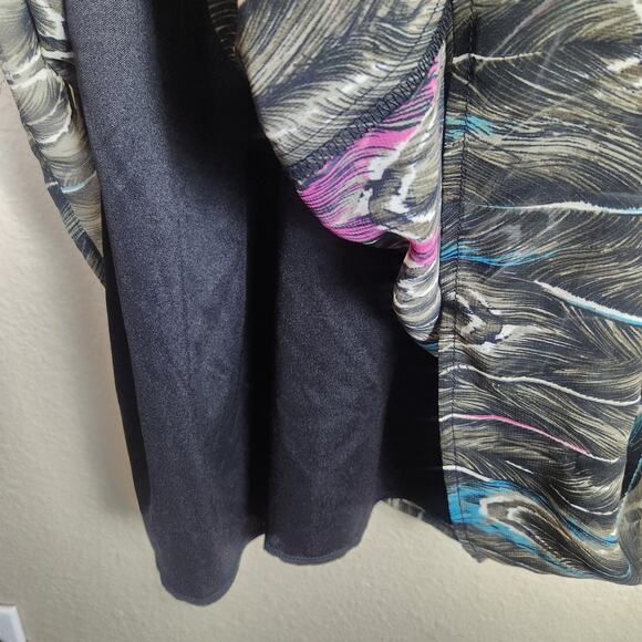 Lane Bryant V-neck Cap Sleeve Feather Print Maxi Dress, Size 14/16 - Picture 6 of 7